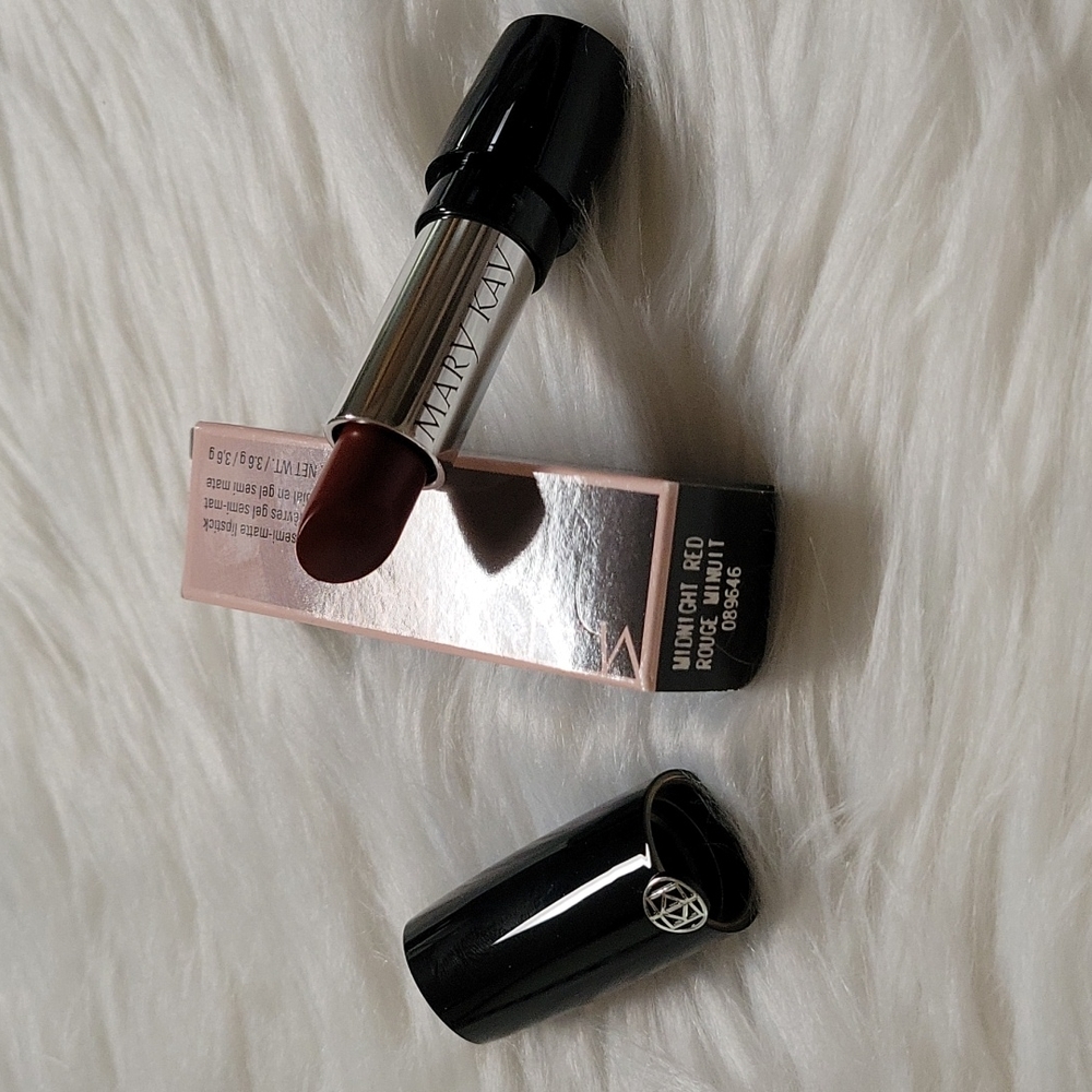 Gel Semi-Matte Lipstick